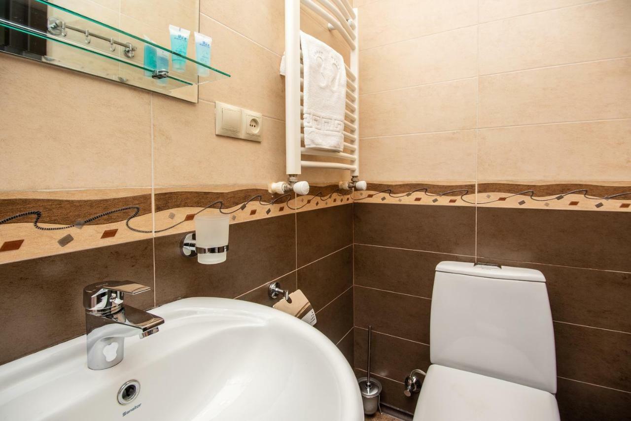 Lowell Hotel Τυφλίδα Εξωτερικό φωτογραφία