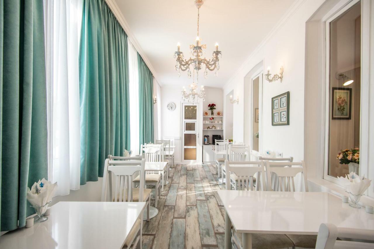 Lowell Hotel Τυφλίδα Εξωτερικό φωτογραφία